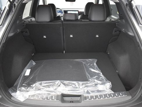 New 2026 Nissan Kicks SR w/ Illumination Package FWD image 34
