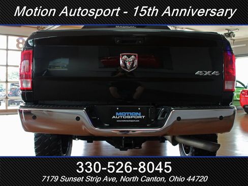 Used 2016 RAM 2500 Tradesman w/ Chrome Appearance Group AWD/4WD image 9