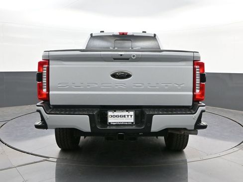 Certified 2025 Ford F250 XLT w/ Black Appearance Package image 8