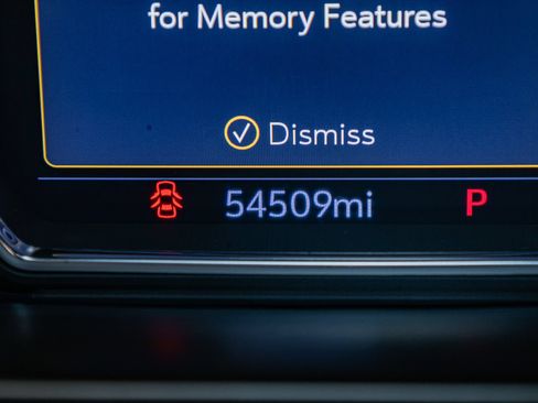 Used 2020 GMC Sierra 2500 AT4 w/ AT4 Premium Package AWD/4WD image 17