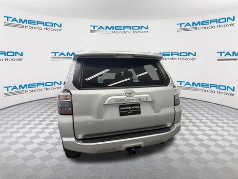 Used 2024 Toyota 4Runner SR5 Premium AWD/4WD image 4