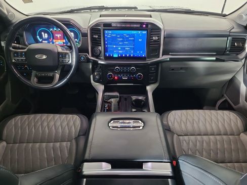 Used 2023 Ford F150 Limited image 24