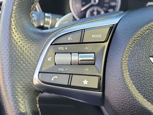 Used 2022 Genesis G70 3.3T image 20