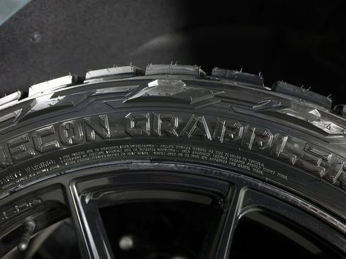 Used 2026 GMC Yukon XL AT4 Ultimate w/ LPO, Floor Liner Package image 53