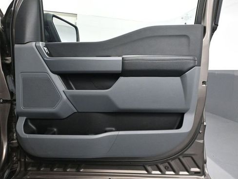 Used 2022 Ford F150 XLT image 42