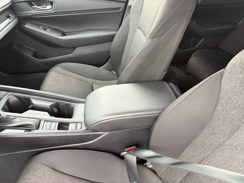 Certified 2024 Honda Accord EX image 14