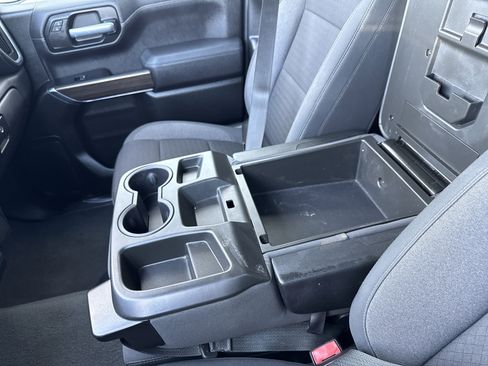 Used 2021 Chevrolet Silverado 1500 LT image 22