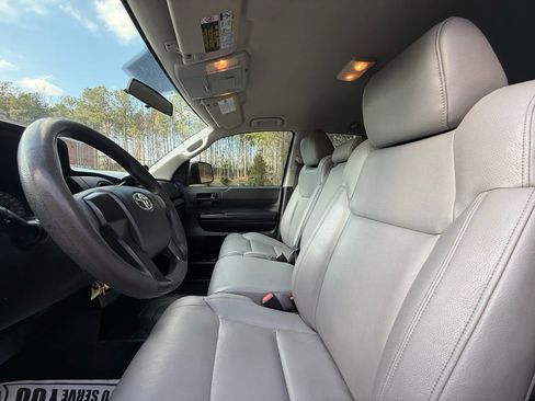Used 2014 Toyota Tundra SR image 15