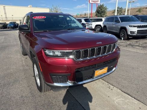 Certified 2023 Jeep Grand Cherokee L Laredo image 8