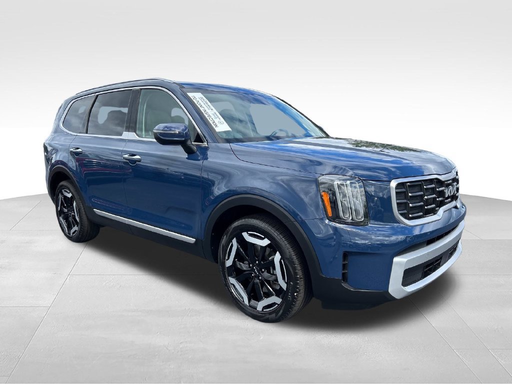 Used 2024 Kia Telluride S AWD/4WD image 7