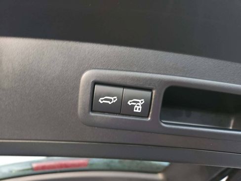 Used 2024 Lexus UX 250h AWD w/ Premium Package image 16