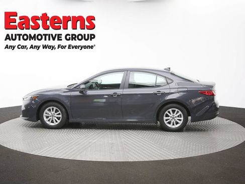 Used 2025 Toyota Camry LE FWD image 58