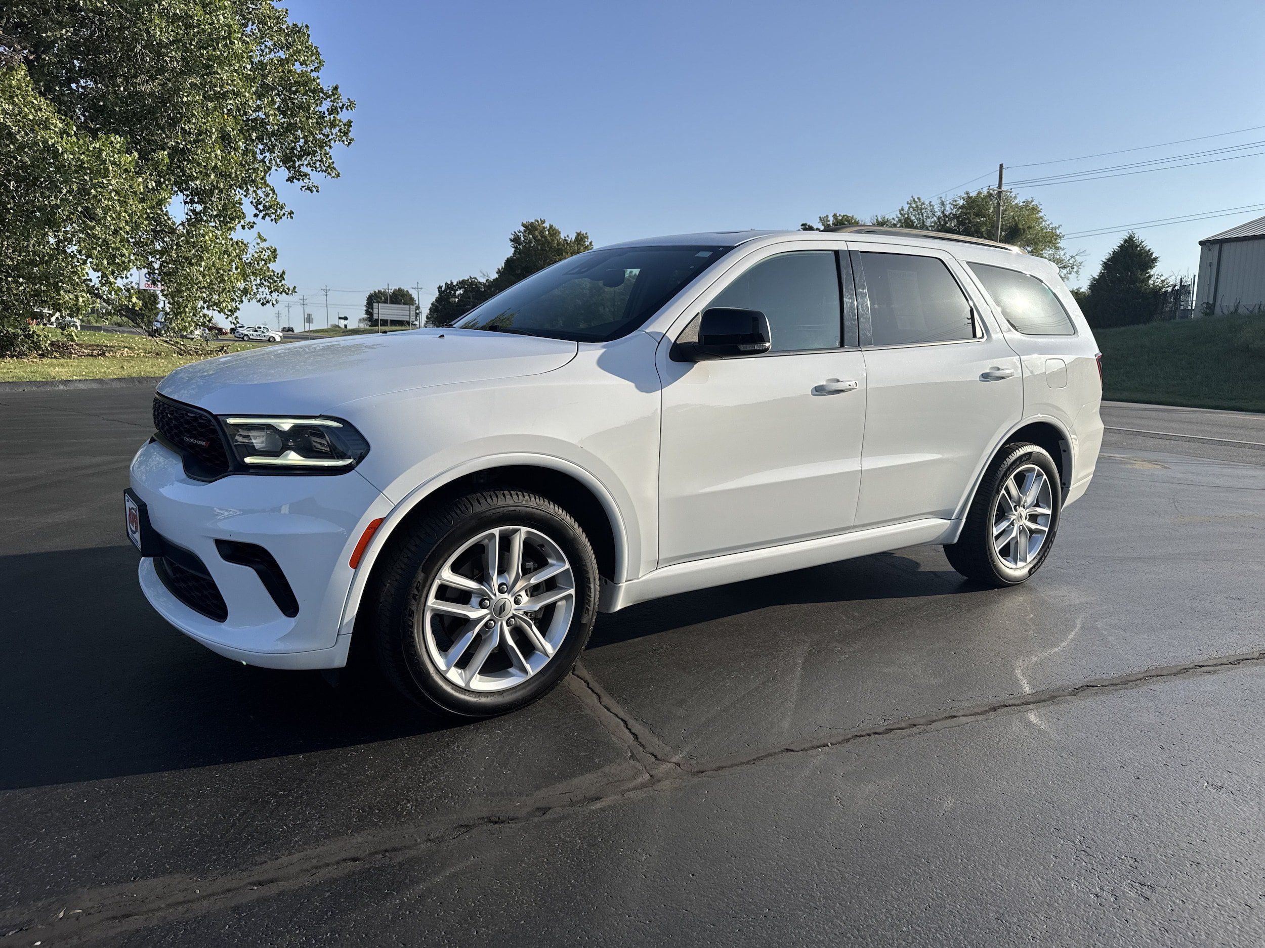Used 2024 Dodge Durango GT AWD/4WD image 2