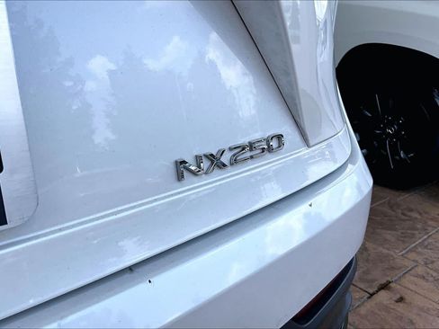 Used 2022 Lexus NX 250 FWD w/ Towing Package (2000 Lbs) image 28
