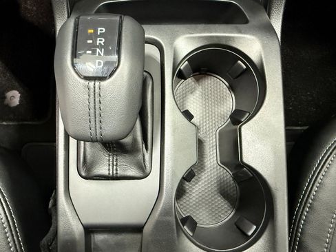 Used 2024 Ford Ranger Lariat w/ FX4 Off-Road Package image 14