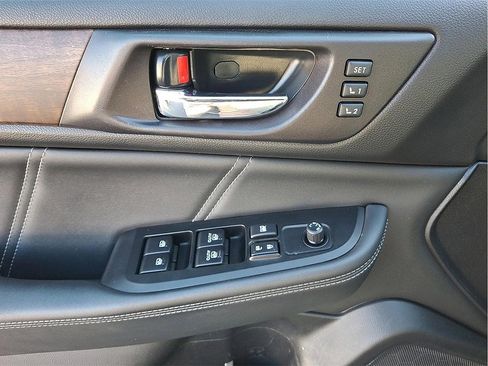 Used 2019 Subaru Outback 3.6R Limited image 13