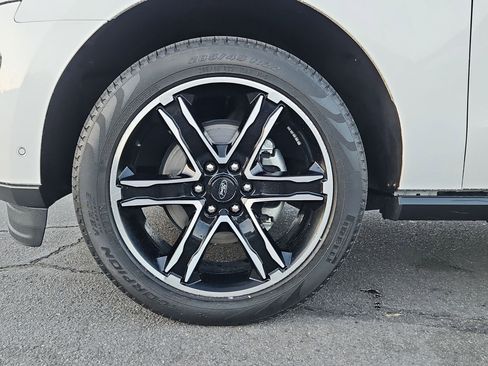 Used 2021 Ford Expedition Max Limited image 13