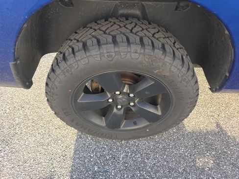 Used 2015 RAM 1500 Tradesman AWD/4WD image 11