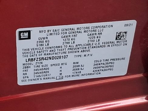 Used 2022 Buick Envision Avenir w/ Technology Package II image 29