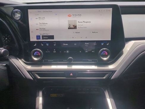 Used 2025 Lexus TX 350 AWD w/ Technology Package image 16