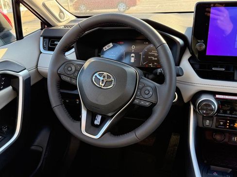 New 2025 Toyota RAV4 Limited image 8