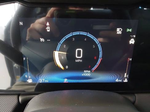 New 2026 Chevrolet TrailBlazer LT w/ Convenience Package FWD image 18