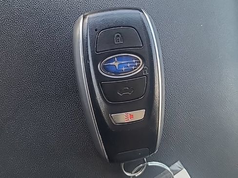 Used 2023 Subaru Outback Premium AWD/4WD image 28