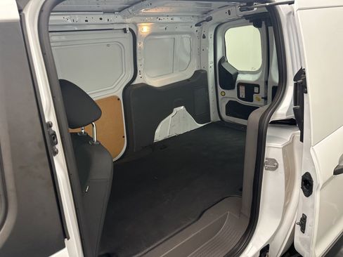 Used 2019 Ford Transit Connect XL image 12