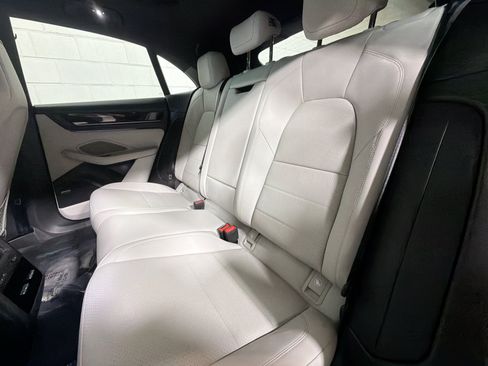 Certified 2026 Porsche Macan Electric RWD image 22