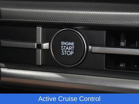 New 2026 Hyundai Santa Fe SE image 13