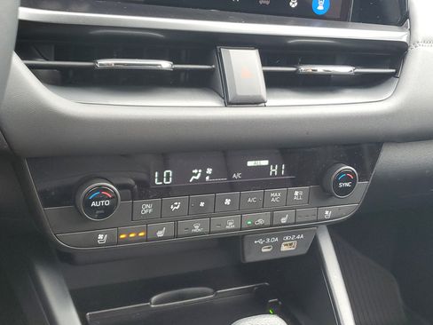 Used 2026 Subaru Outback Touring XT AWD/4WD image 21