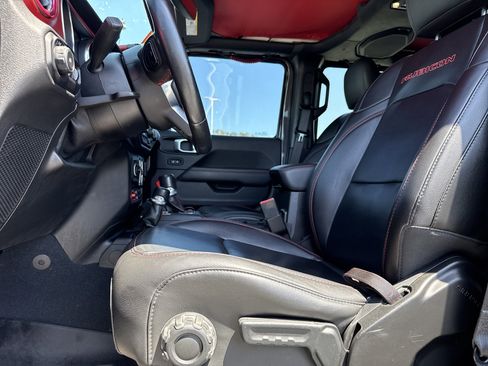 Used 2021 Jeep Wrangler Unlimited Rubicon image 16