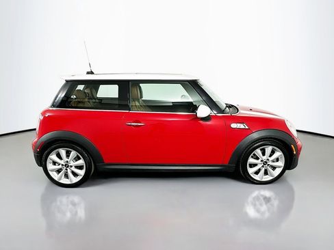 Used 2013 MINI Cooper S image 4