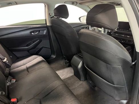 Used 2023 Honda Accord EX image 14