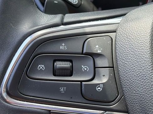 Used 2023 Buick Envision Essence w/ Sport Touring Package AWD/4WD image 21