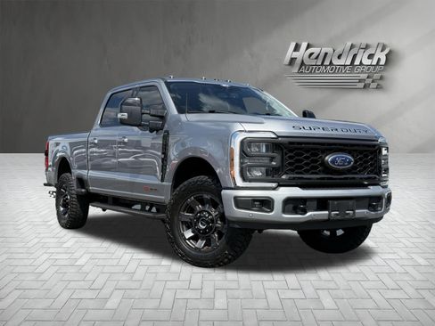 Used 2024 Ford F250 Lariat w/ Lariat Ultimate Package AWD/4WD image 2