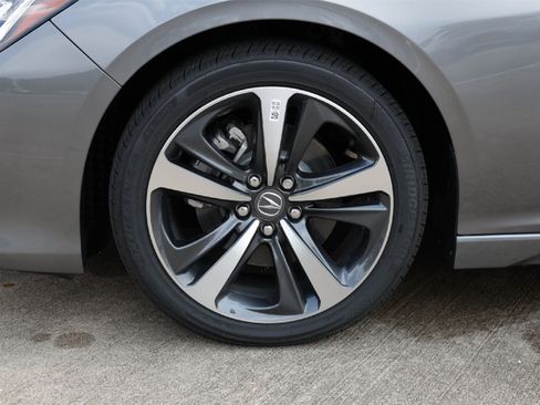 New 2025 Acura TLX w/ Technology Package image 9