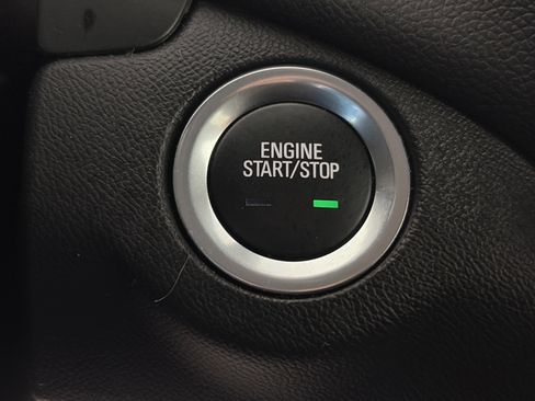 Used 2024 Chevrolet Equinox LT w/ LPO, Floor Liner Package image 29