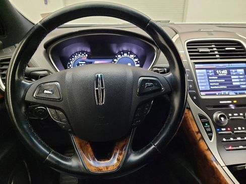 Used 2016 Lincoln MKX Select w/ Select Plus Package image 22