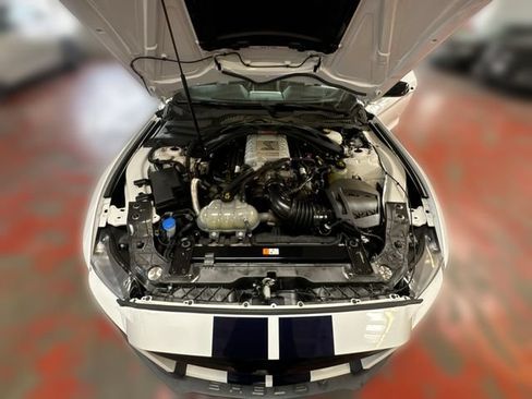 Used 2021 Ford Mustang Shelby GT500 w/ Technology Package RWD image 18