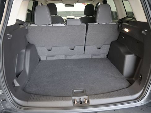 Used 2018 Ford Escape SE w/ SE Sync 3 Package FWD image 19