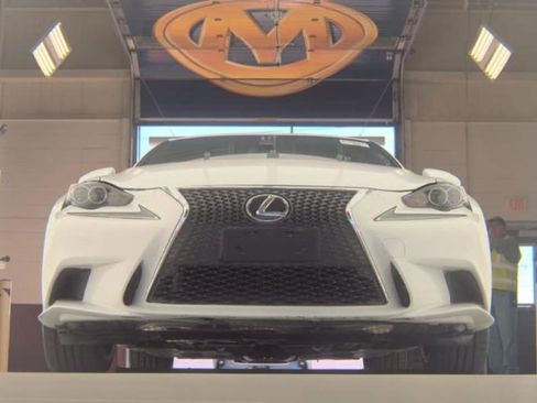 Used 2016 Lexus IS 300 AWD w/ F Sport Package image 3