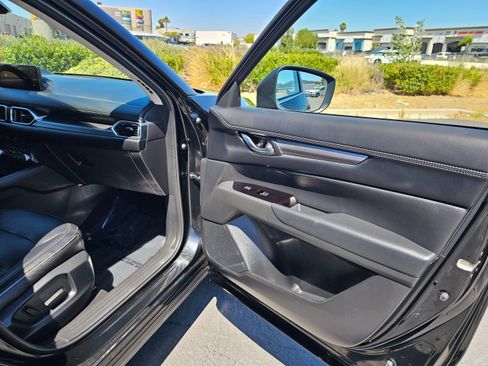 Used 2025 MAZDA CX-5 AWD 2.5 S w/ Preferred Package image 30