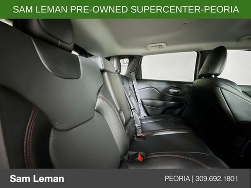 Used 2022 Jeep Cherokee Trailhawk w/ Sound & Nav Group image 26