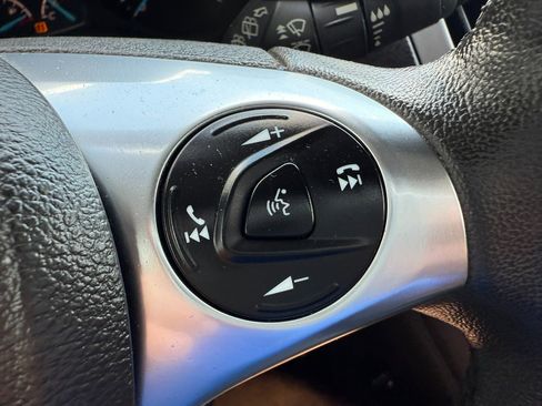 Used 2016 Ford Transit Connect XLT image 31