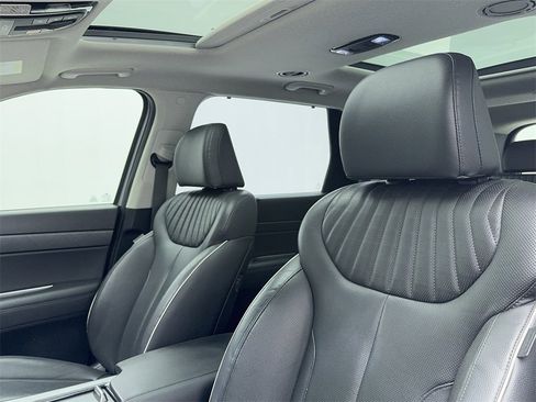 Used 2023 Hyundai Palisade Limited image 40
