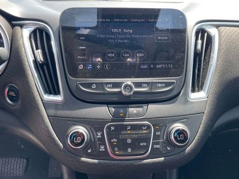 Used 2020 Chevrolet Malibu LT FWD image 20