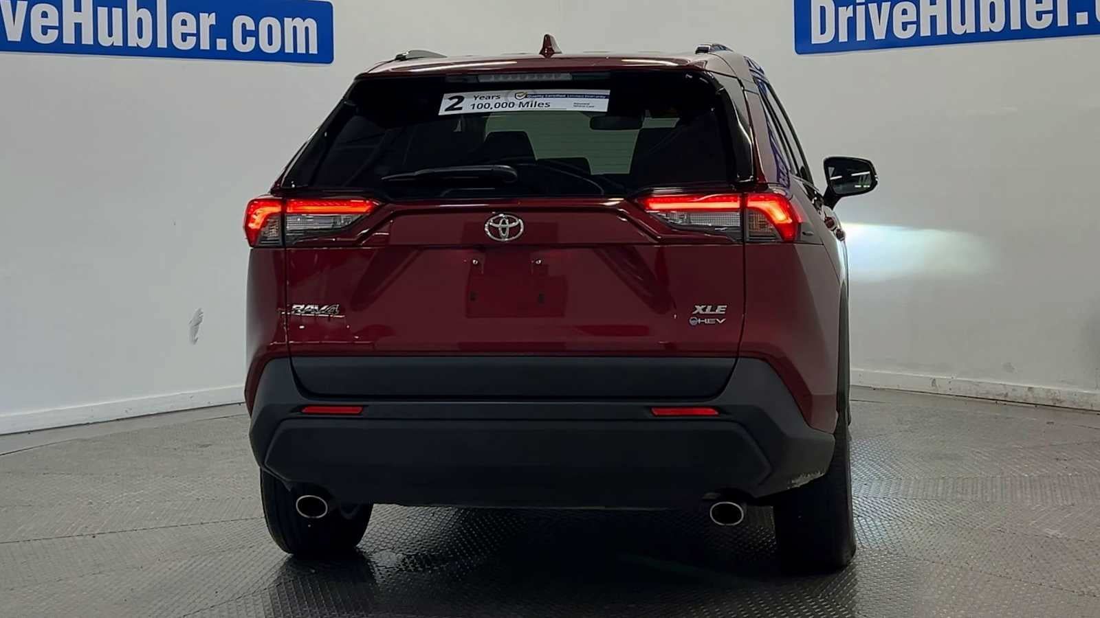 Used 2025 Toyota RAV4 XLE AWD/4WD image 7