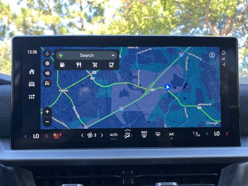 Used 2025 Ford Explorer Platinum image 5