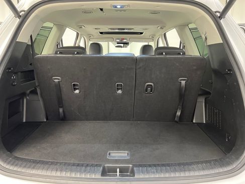 Used 2025 Kia Telluride S image 33